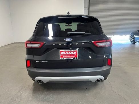 Used 2024 Ford Escape Active FWD image 4