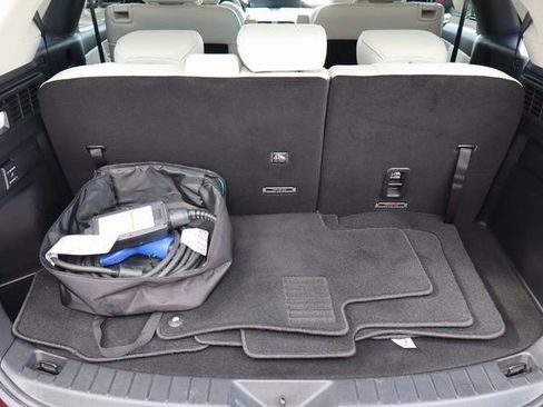 Used 2024 MAZDA CX-90 Plug-In Hybrid w/ Premium Plus image 25