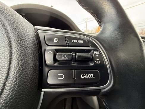 Used 2018 Kia Optima EX w/ Premium Package image 25