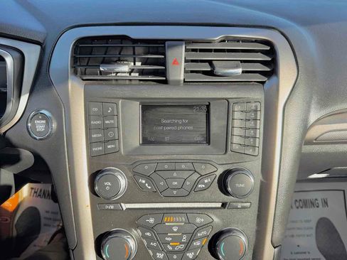 Used 2018 Ford Fusion S image 26