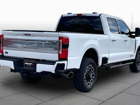 Used 2024 Ford F250 Platinum AWD/4WD image 12