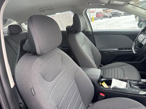 Certified 2025 Kia K4 EX image 13