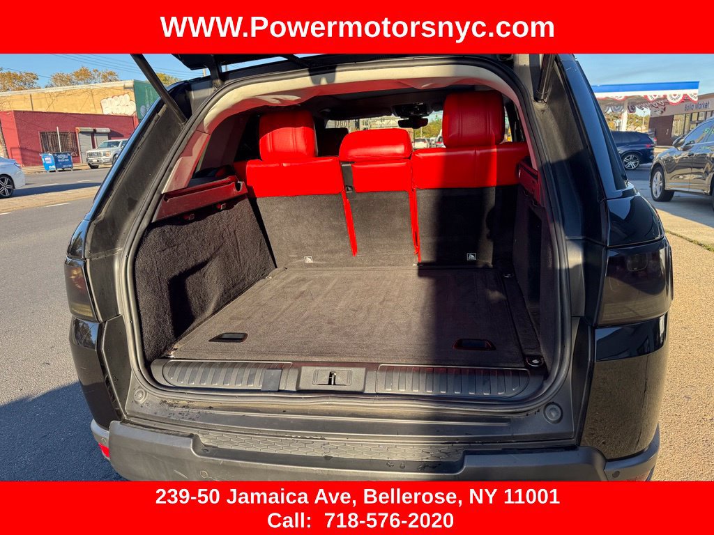 Used 2017 Land Rover Range Rover Sport SE AWD/4WD image 24