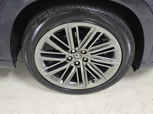 Used 2025 Lexus TX 350 Luxury image 9