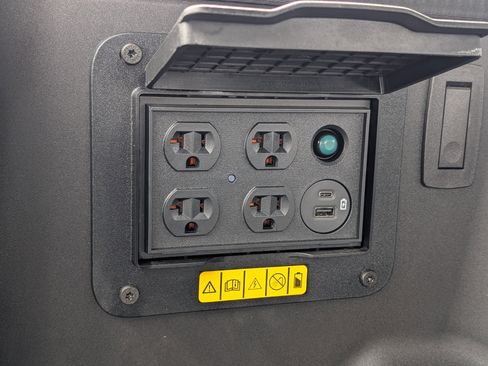 Certified 2023 Ford F150 Lightning XLT image 10