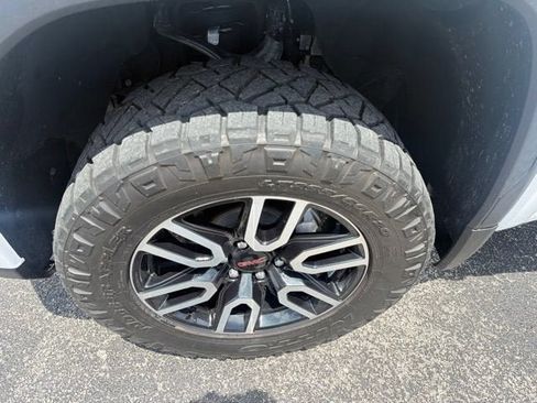 Certified 2023 GMC Sierra 1500 AT4 AWD/4WD image 9