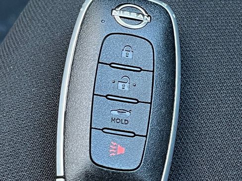 Used 2025 Nissan Sentra SV FWD image 23