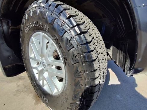 Used 2020 Nissan Frontier SV RWD image 44