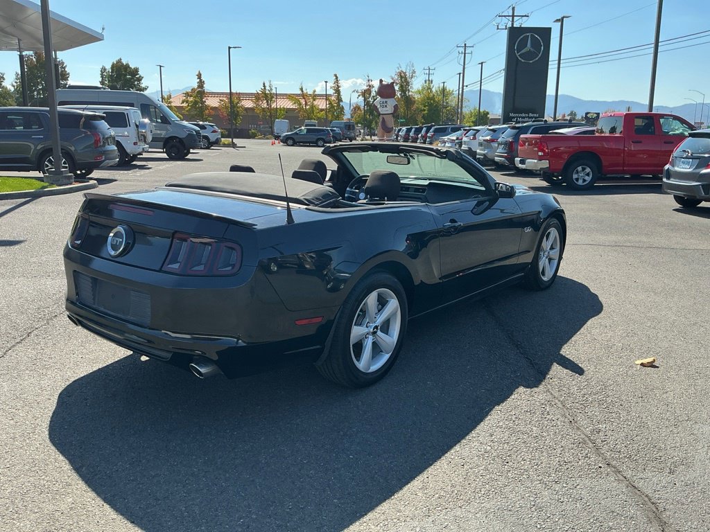 Used 2013 Ford Mustang GT RWD image 27
