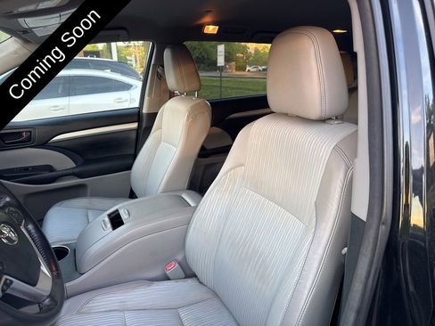 Used 2015 Toyota Highlander Plus image 19