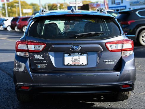 Used 2017 Subaru Impreza 2.0i Limited image 10