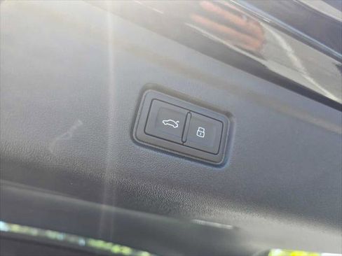 New 2025 Audi S6 e-tron Premium Plus image 18