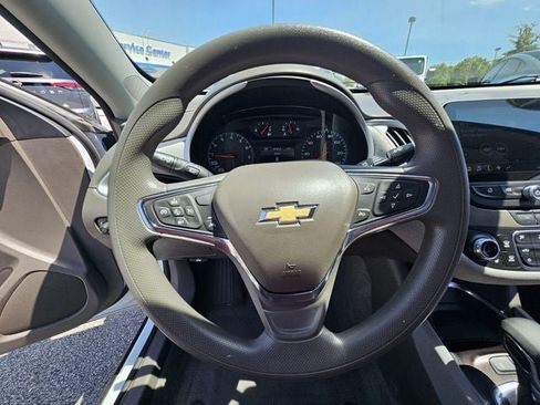 Used 2024 Chevrolet Malibu LT FWD image 29