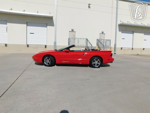 Used 1997 Pontiac Firebird Formula image 5