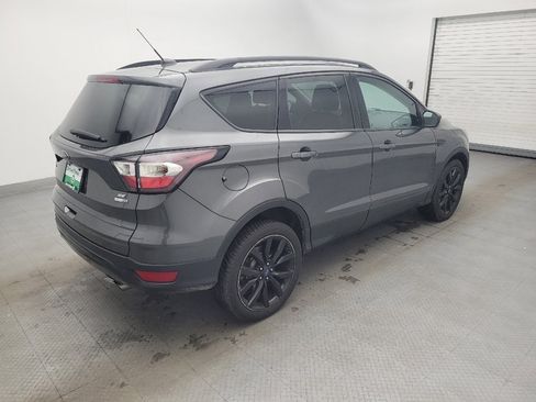 Used 2017 Ford Escape SE w/ Equipment Group 201A image 10