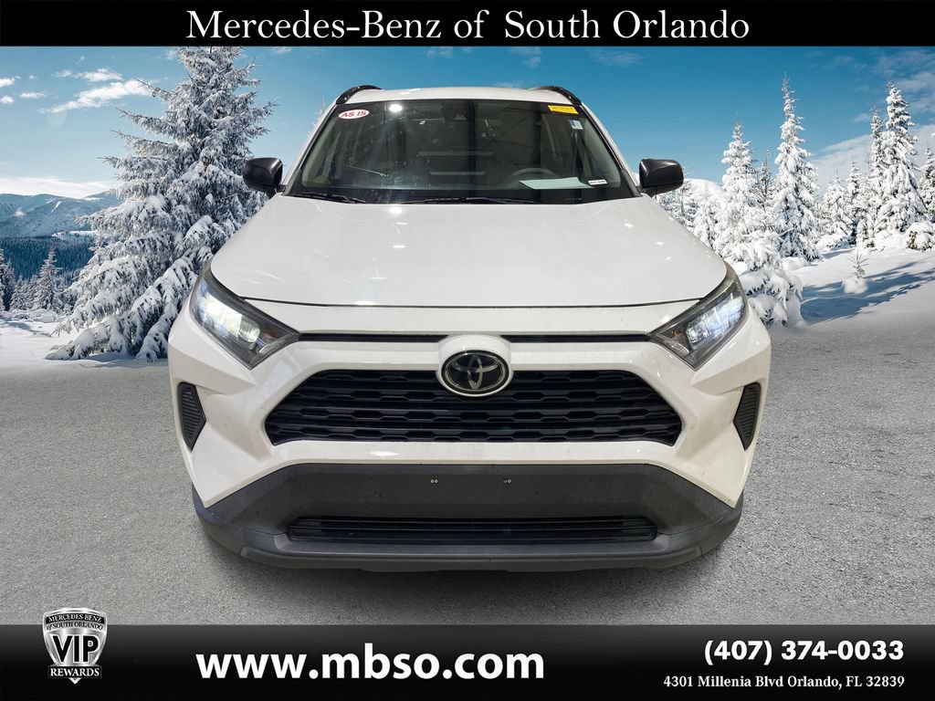 Used 2021 Toyota RAV4 LE AWD/4WD image 18