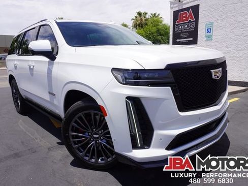 Used 2023 Cadillac Escalade V AWD/4WD image 92