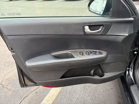 Used 2020 Kia Optima LX image 18