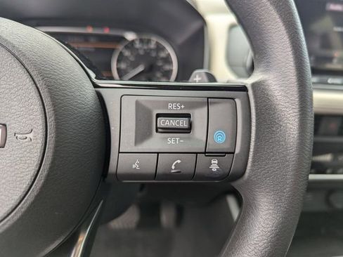 Certified 2023 Nissan Rogue SV FWD image 38