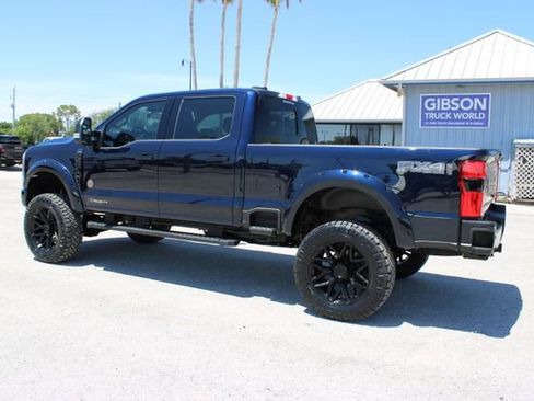 Used 2025 Ford F250 Lariat w/ Lariat Ultimate Package AWD/4WD image 7