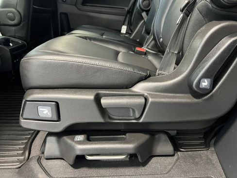 Used 2021 Honda Odyssey EX-L image 18