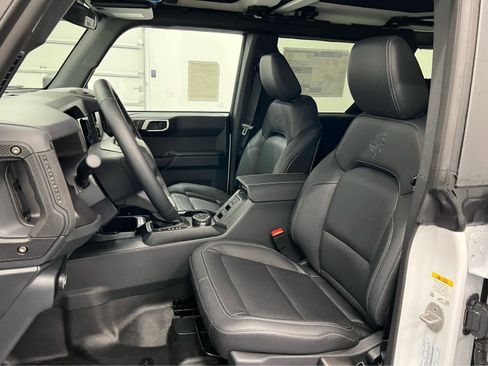 New 2025 Ford Bronco Big Bend image 10