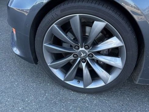 Used 2016 Tesla Model S 75D image 5