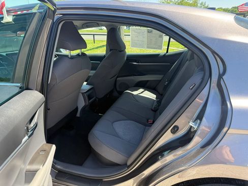 Used 2023 Toyota Camry LE FWD image 9
