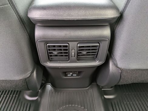 Used 2023 Toyota RAV4 XLE image 16