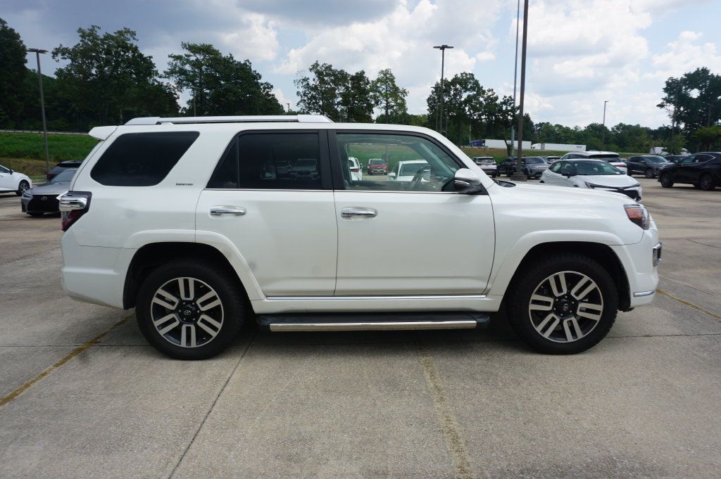 Used 2018 Toyota 4Runner Limited AWD/4WD image 24