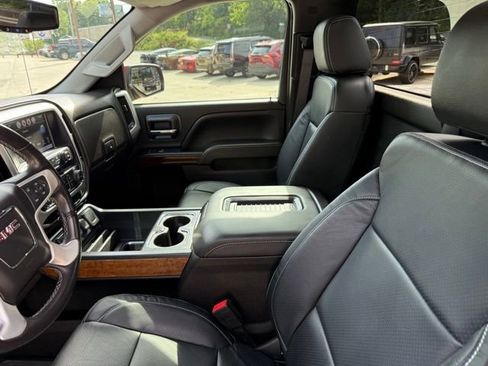 Used 2018 GMC Sierra 1500 SLE w/ SLE Preferred Package RWD image 18