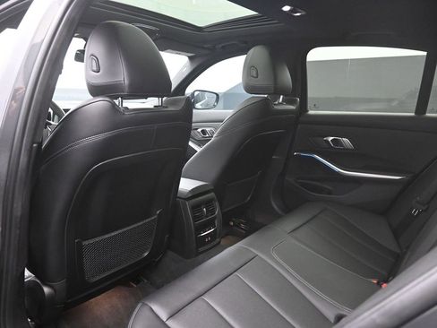 Used 2022 BMW 330i Sedan image 25