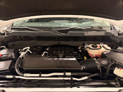 Used 2025 Chevrolet Silverado 1500 Custom w/ LPO, Dark Essentials Package image 11