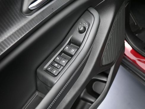 New 2025 Jeep Grand Cherokee Altitude RWD image 14