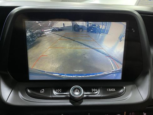 Used 2018 Chevrolet Camaro SS RWD image 10