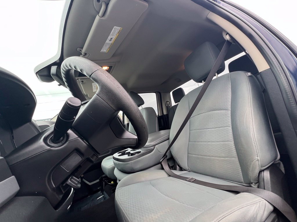Used 2016 RAM 1500 Express RWD image 13