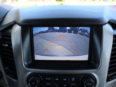 Used 2016 GMC Yukon XL Denali w/ Open Road Package AWD/4WD image 14