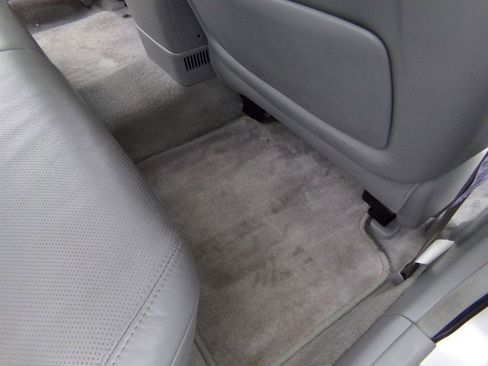 Used 2005 Lexus ES 330 image 35