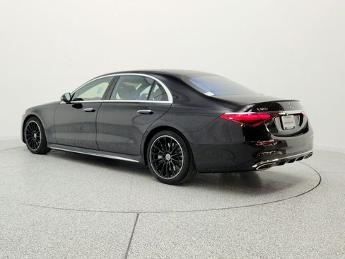 New 2026 Mercedes-Benz S 580 4MATIC Sedan image 7