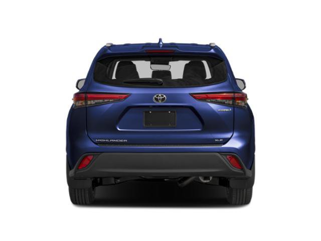 Used 2023 Toyota Highlander XLE AWD/4WD image 6