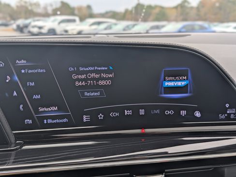 Used 2024 Cadillac Escalade ESV Sport w/ LPO, ONYX Package image 32