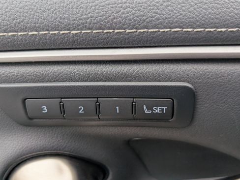 Certified 2025 Lexus ES 350 w/ Premium Package image 20