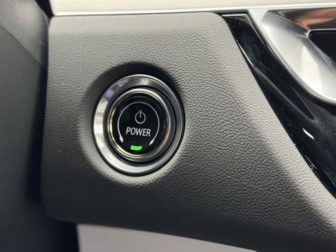 New 2025 Cadillac Lyriq Sport image 28