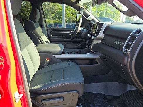 Used 2025 RAM 1500 Big Horn RWD image 15