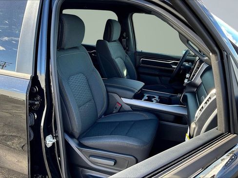 New 2026 RAM 1500 Big Horn AWD/4WD image 13