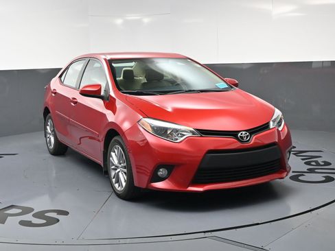 Used 2014 Toyota Corolla LE w/ Body Protection Package FWD image 3