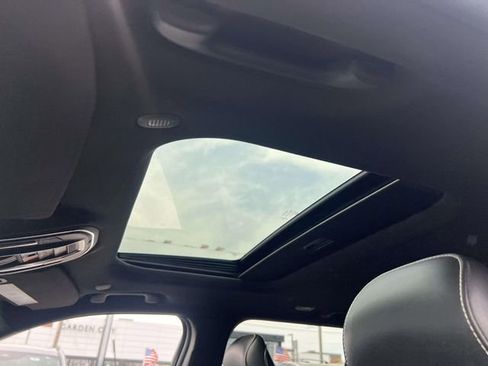 Used 2023 Jeep Grand Cherokee Altitude image 21