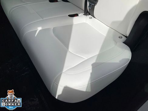 Used 2023 Tesla Model Y Performance image 29