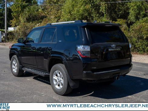 Used 2021 Toyota 4Runner SR5 Premium w/ Moonroof Package image 4