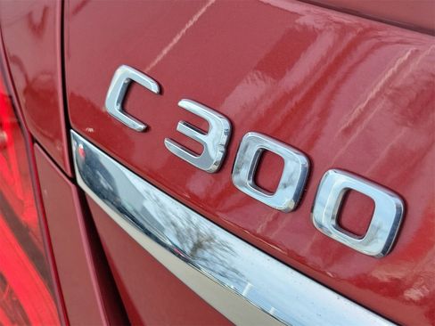 Used 2017 Mercedes-Benz C 300 4MATIC Sedan image 8